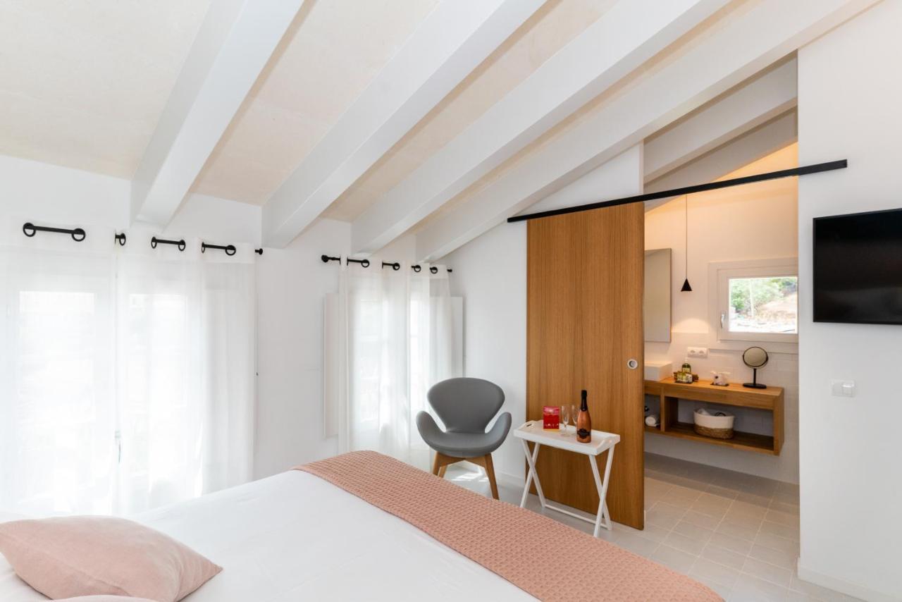 Hotel M - 27 Es Mercadal Extérieur photo